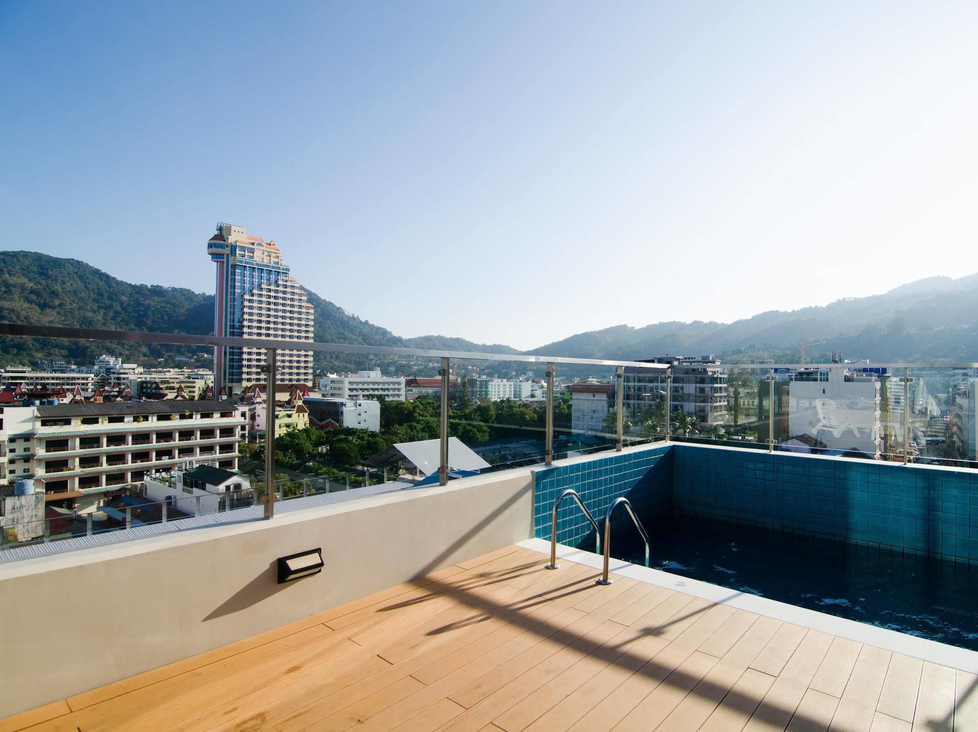 Hotel Centro One Bangla Patong Exterior foto
